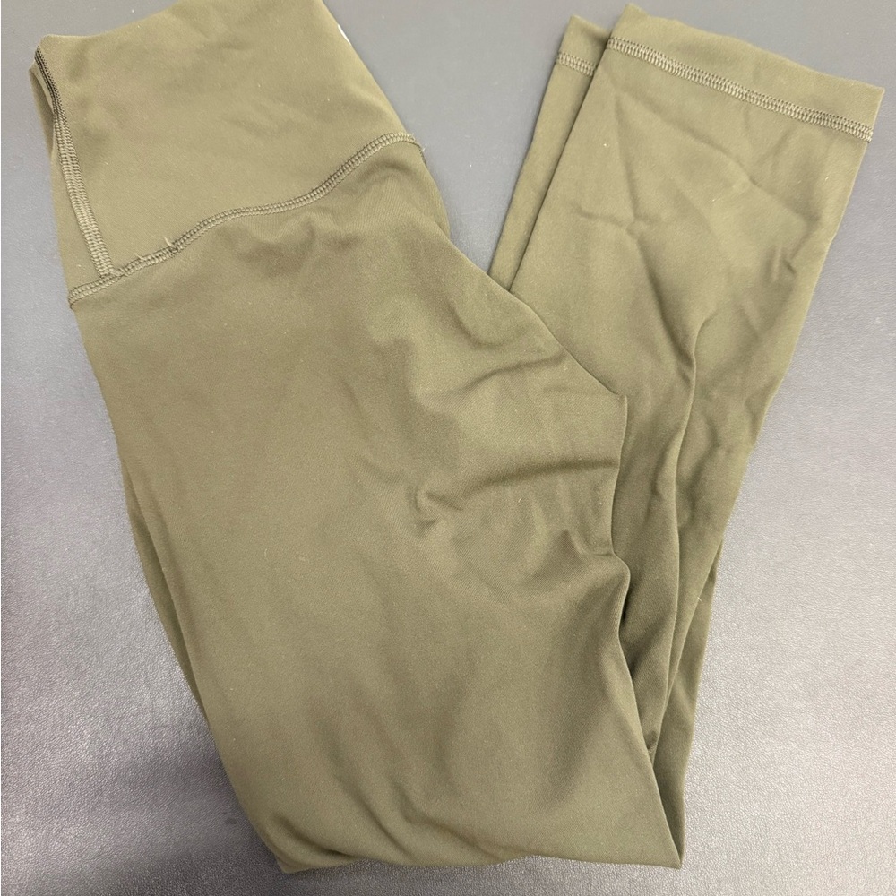 Lululemon wunder under Olive Green Leggings
